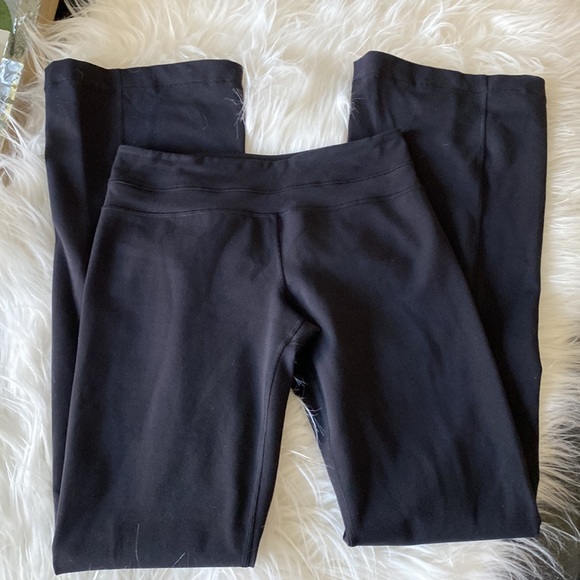 Lululemon pants - Picture 2 of 6